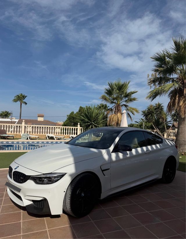BMW M4 compett 2018 40 mil km 