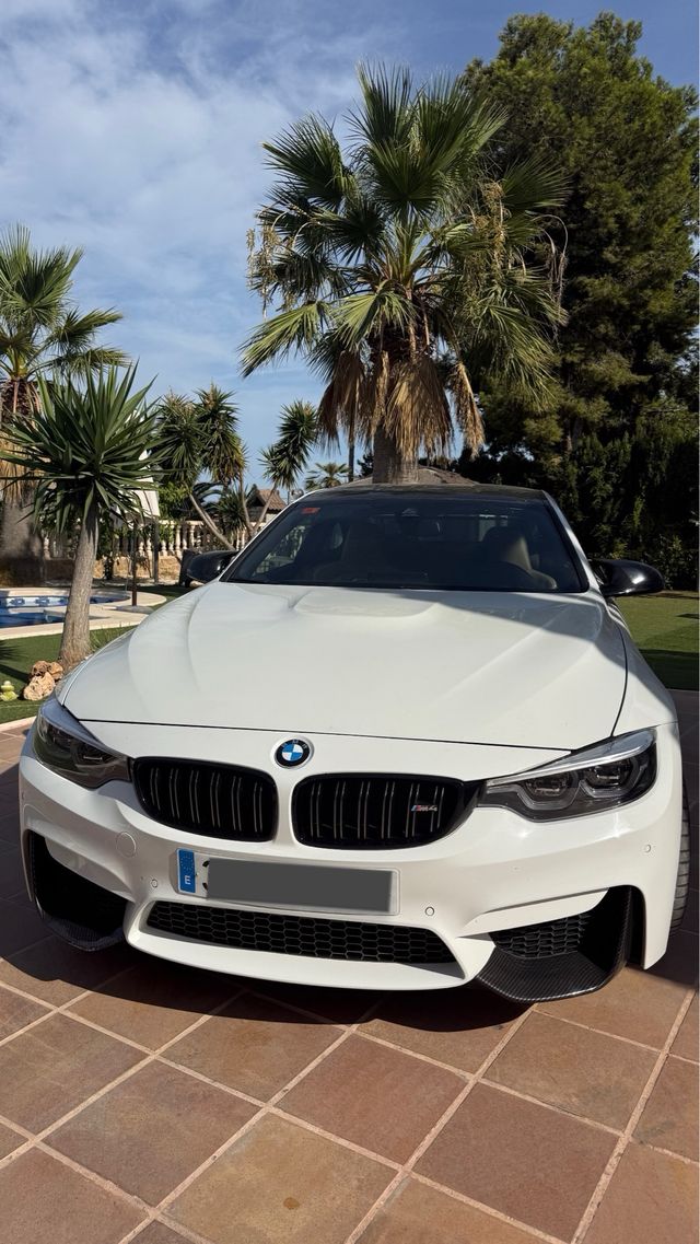 BMW M4 compett 2018 40 mil km 
