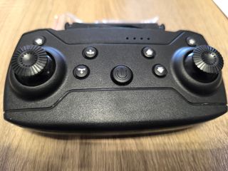 Dron plegable con 2 cámaras estabilizacion auto