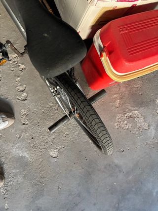 BMX negra usada