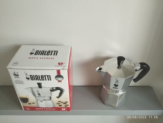 Cafetera Bialetti Moka Express 3 tazas
