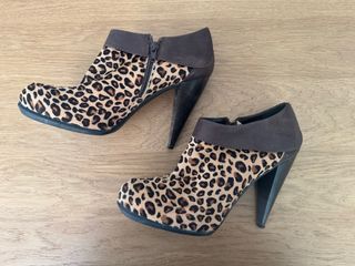 Botines Laurel leopardo -talla 39