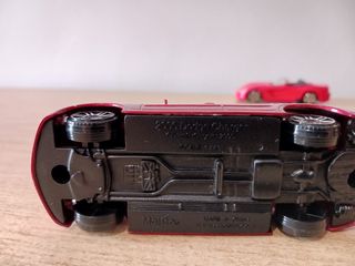 2 Modellini auto Dodge: Charger & Viper