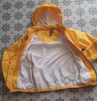 Giacca K-way gialla impermeabile