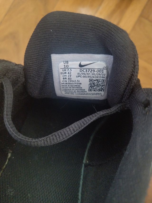 Zapatillas Nike negras 42