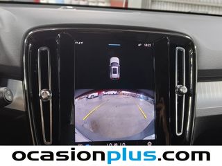Volvo XC40 B3 G Core Auto 120 kW (163 CV)