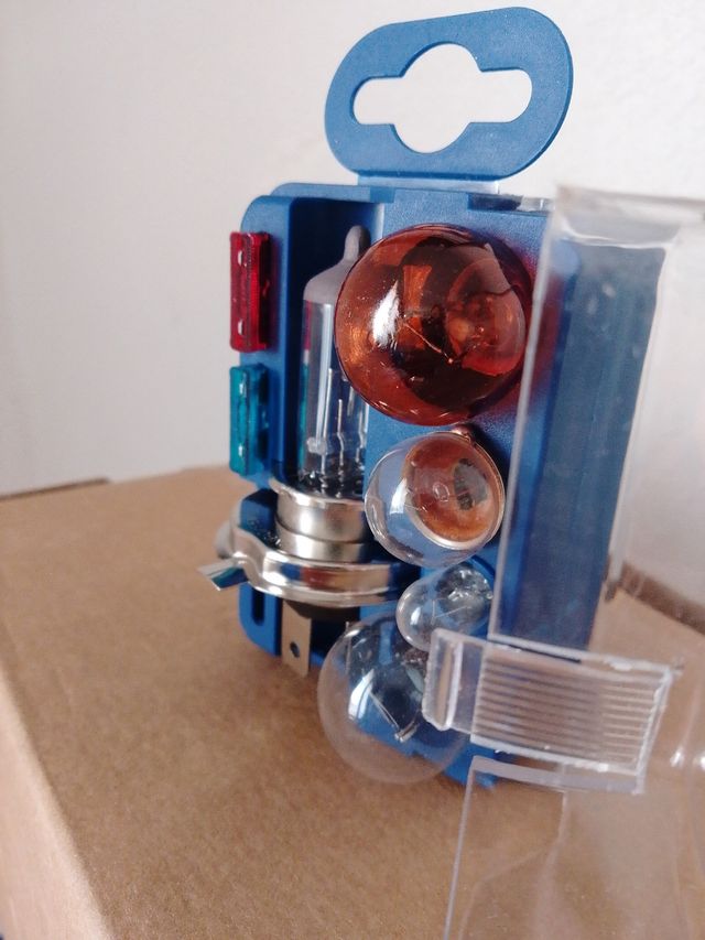 Juego lámparas coche H4