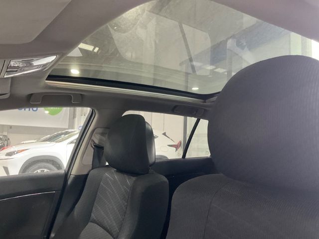 Toyota Avensis 2011