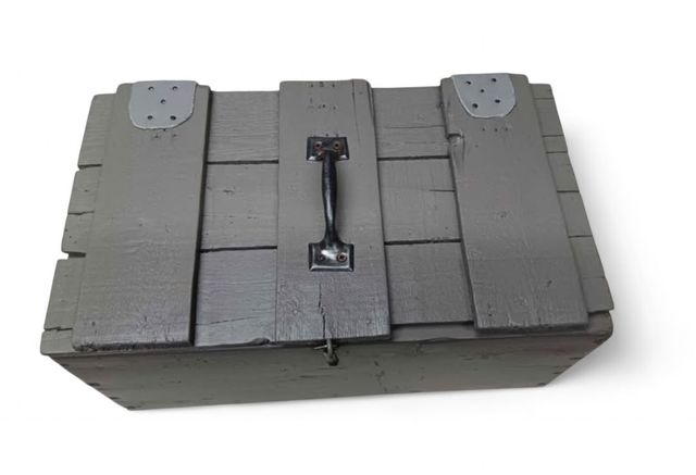 Cassetta legno vintage verde militare