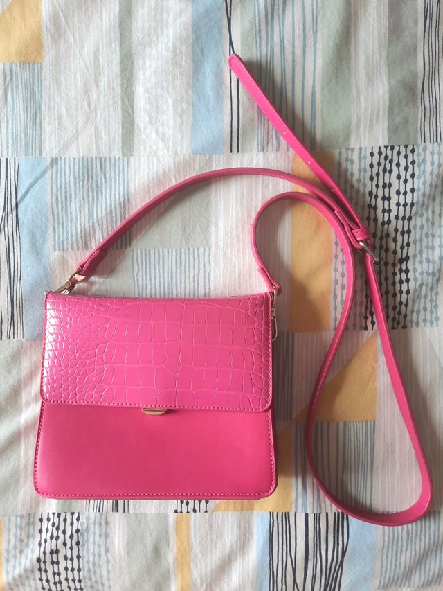 Bolso bandolera ONLY fucsia