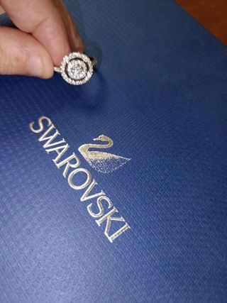 Anillo Swarovski Atract Light 