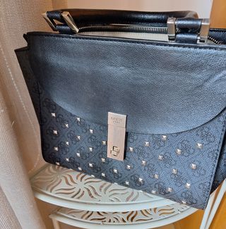 Bolso Guess negro