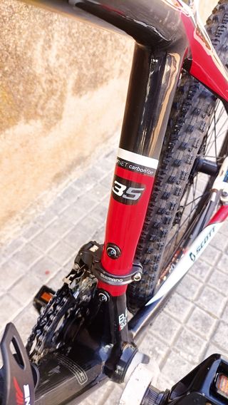 Bicicleta Scott de Carbono