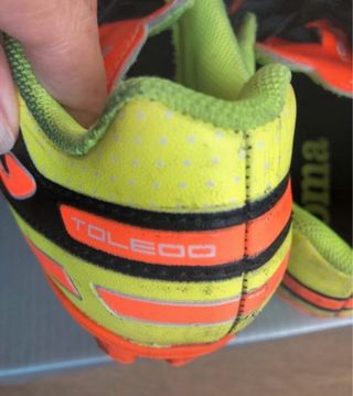 Botas fútbol Joma niño talla 28