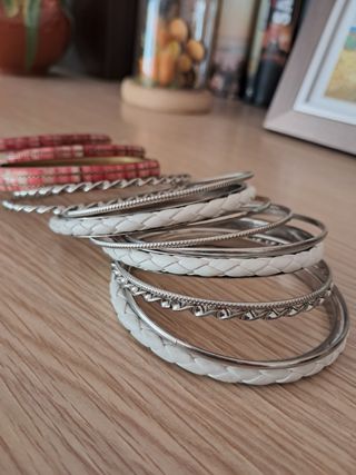 15 Pulseras