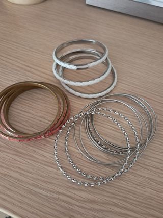 15 Pulseras