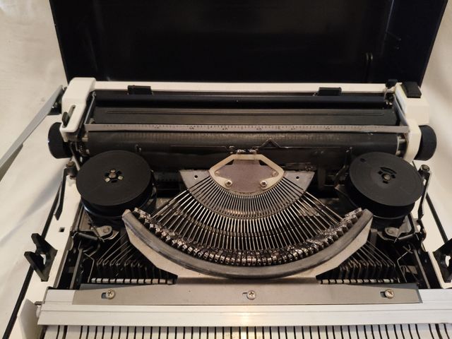 Máquina escribir Olympiette de Luxe