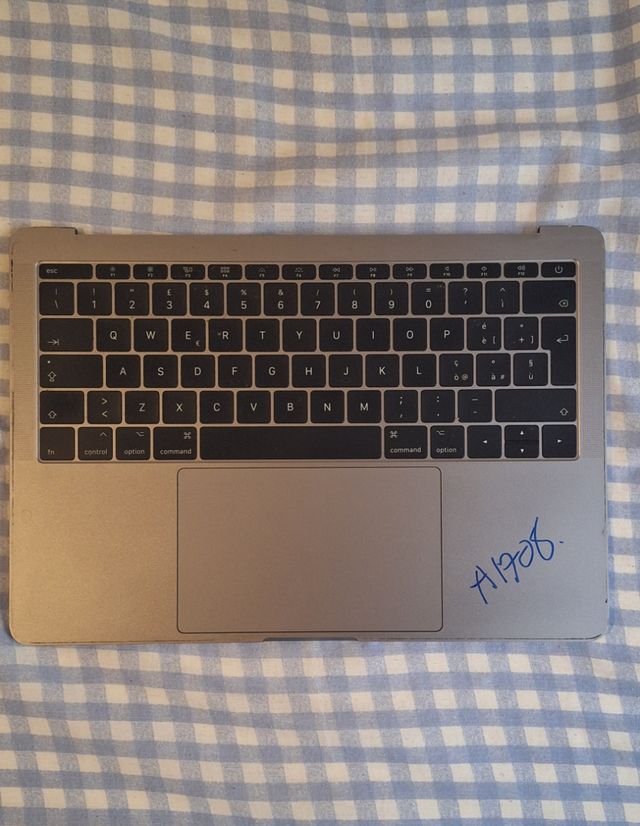 Topcase MacBook Pro A1708