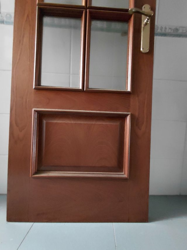 Puerta interior cristalera