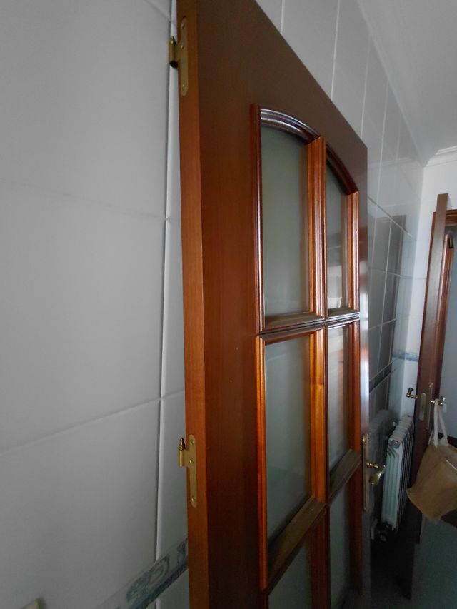 Puerta interior cristalera