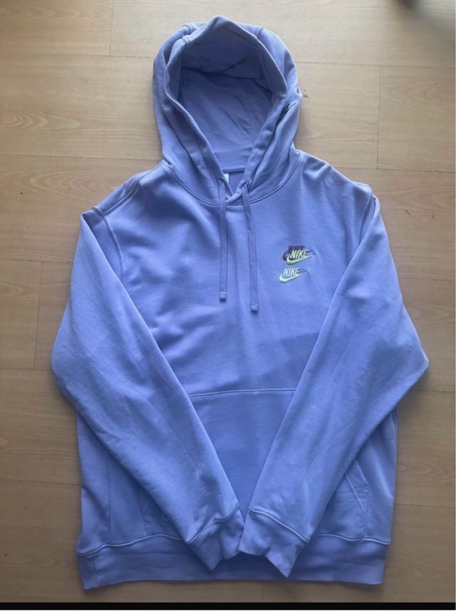 Sudadera Nike morada nueva!