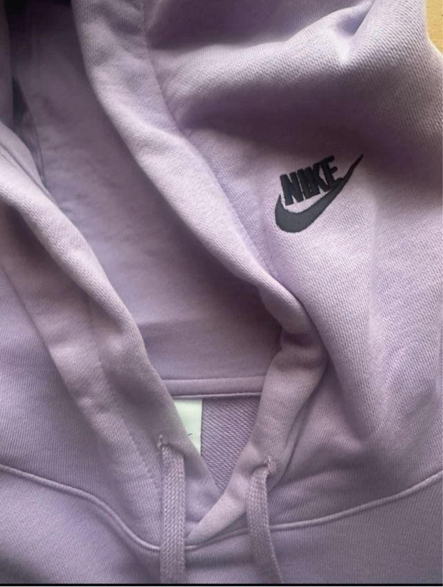 Sudadera Nike morada nueva!