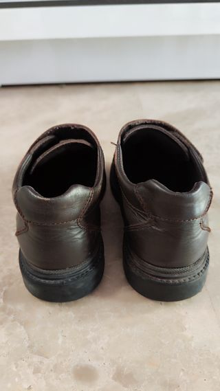 Zapatos Pavlosky marrón -talla 38