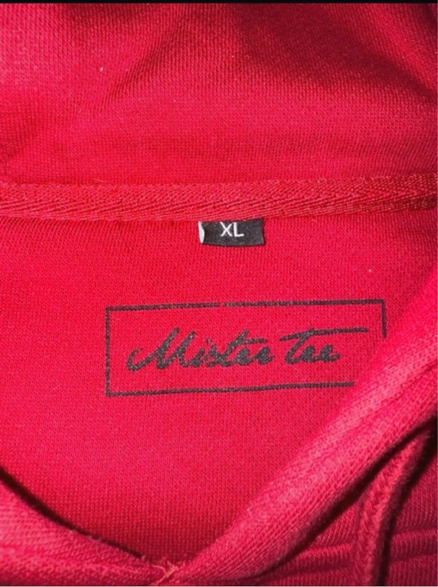 Sudadera roja Mister Tee nueva!