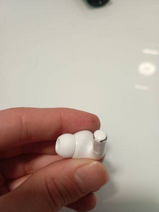 Apple Air pods pro 2 
