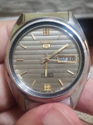 Reloj Seiko automático plata