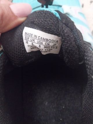 Zapatillas Salomon turquesa - casi nuevas