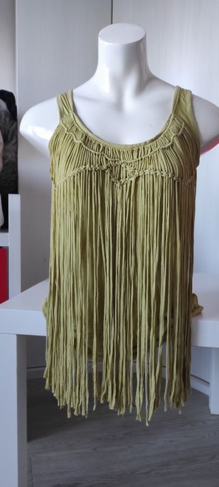 Camiseta sin mangas flecos verde oliva