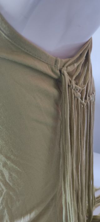 Camiseta sin mangas flecos verde oliva