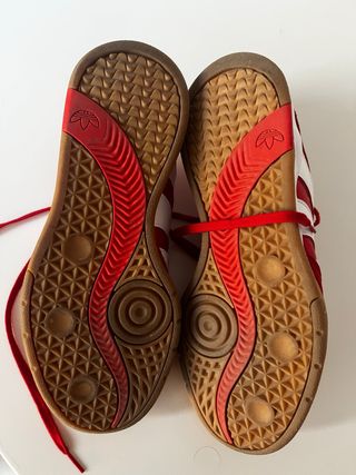 Zapatillas Adidas rojas
