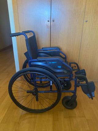 Silla de ruedas para ancianos