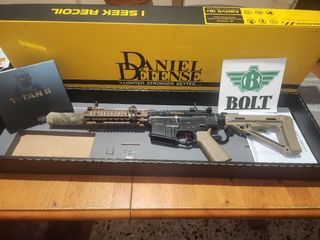 Replica Softair Bolt M4 Daniel Defense