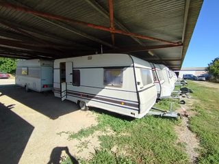Caravana Bürnster City de 750kg en buen estado