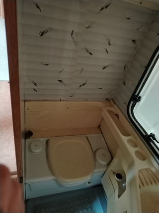 Caravana Bürnster City de 750kg en buen estado