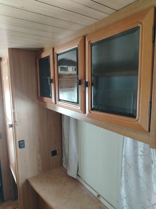 Caravana Bürnster City de 750kg en buen estado