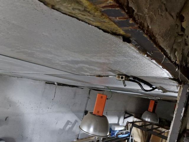 2 Lámparas industriales más 4 son 6 total