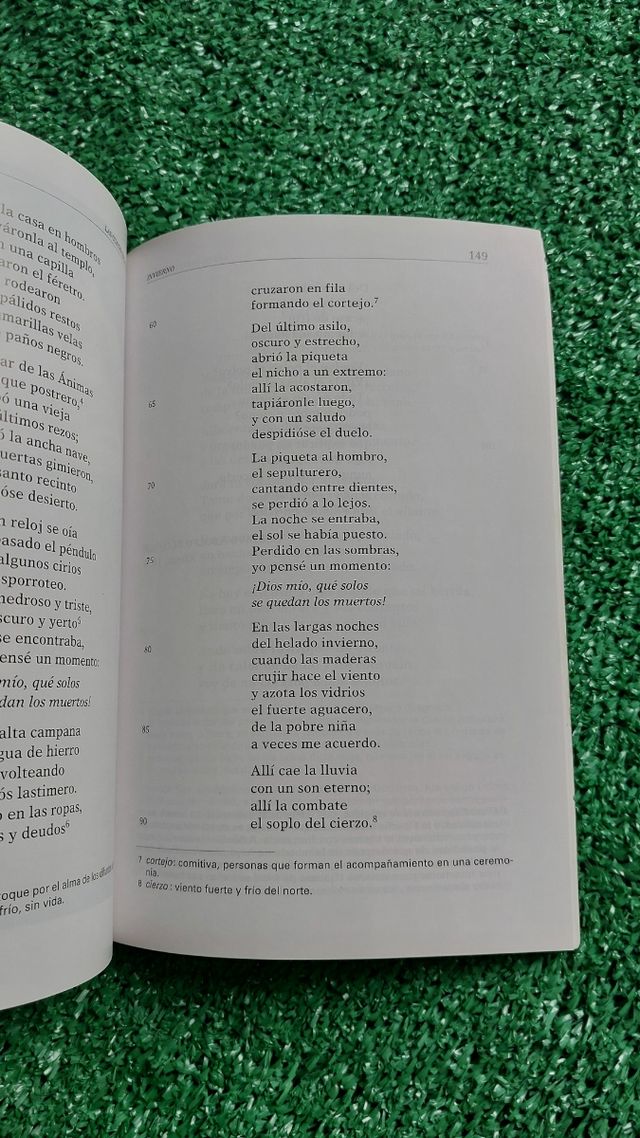 Las Cuatro Estaciones: Invitacion a la Poesia /...