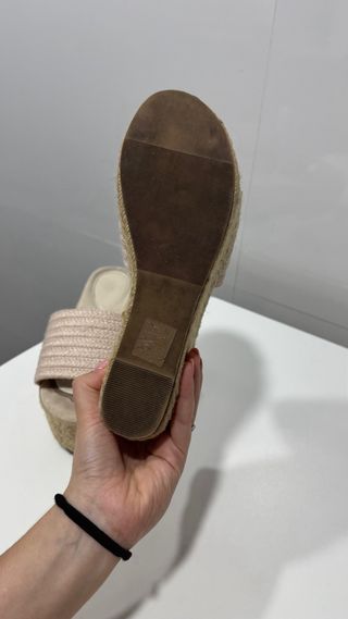 Sandalias de plataforma. usadas un par de veces 