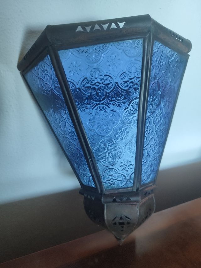 Lampada da parete vintage blu