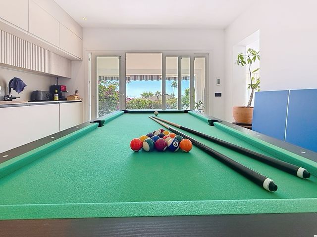 Mesa convertible billar/ping pong negra + acces.