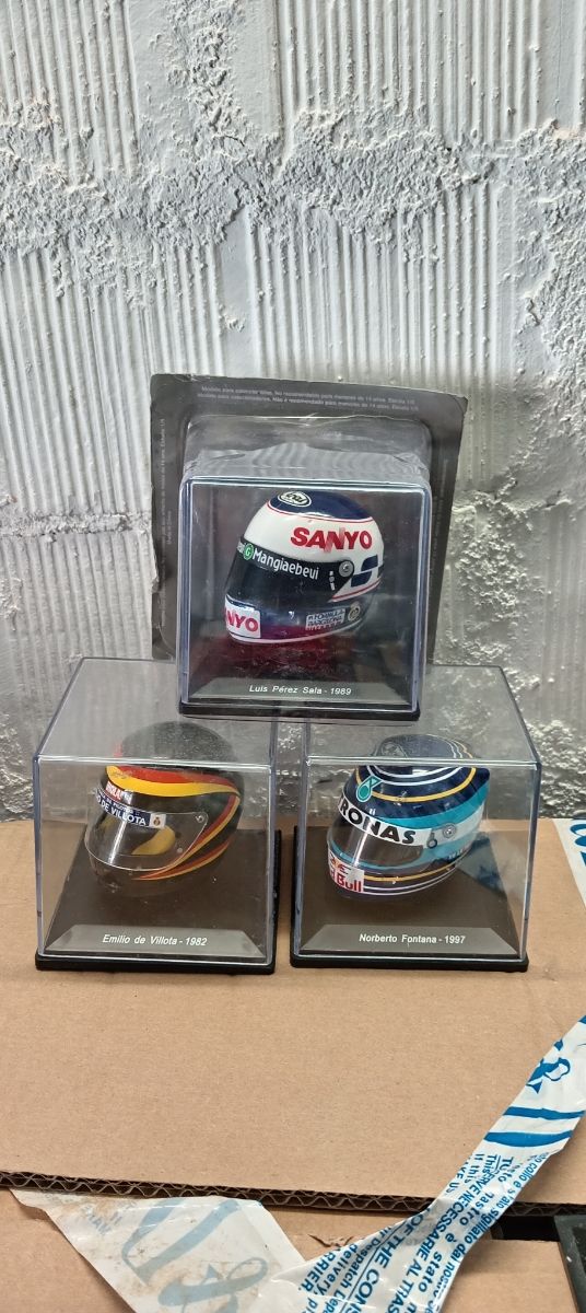 Caschi F1 Mini (3) - Collezione