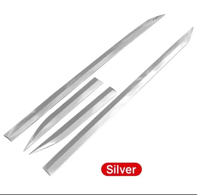 Molduras laterales Toyota