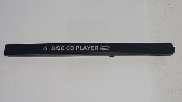 Panel frontal CD 6 discos