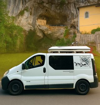 Furgoneta Camper Nissan Primastar 5/6 plazas L1H1