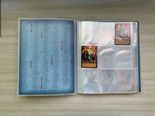 Starter Pack de cartas Invizimals 