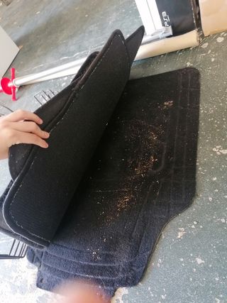 Alfombrillas de coche perfecto estado (cinco) 